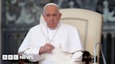 Pope Francis apologises over reported homophobic slur