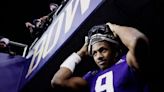 UW quarterback’s mom drives 17 hours to Alamo Bowl after Southwest Airlines flight gets canceled