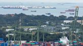新加坡港口塞爆 45個萬個貨櫃排隊等待靠港 - 自由財經