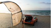 Porsche lanza nueva campaña publicitaria en Salinas del Rey, referente del kitesurf en Atlántico