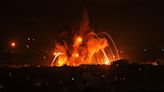 "Es una guerra de exterminio": una noche en Gaza sumida en la oscuridad por el corte eléctrico impuesto por Israel