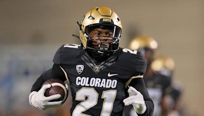 Colorado football's 2024 win total line is 5.5. Will the Buffs go over or under?