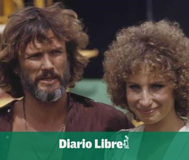 Streisand evoca en un sentido mensaje la película "A Star is Born" junto a Kristofferson