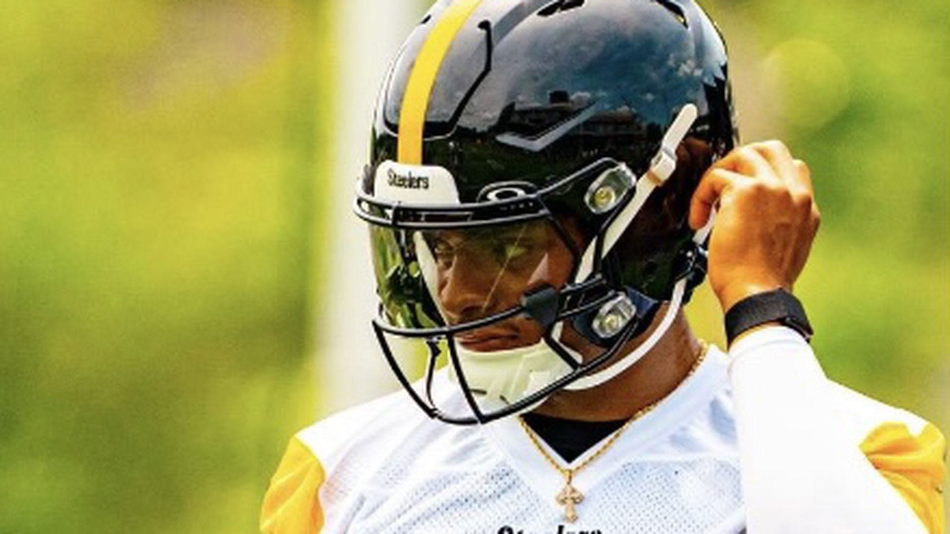Steelers QB Justin Fields catches everyone’s attention on Day 6 of OTAs