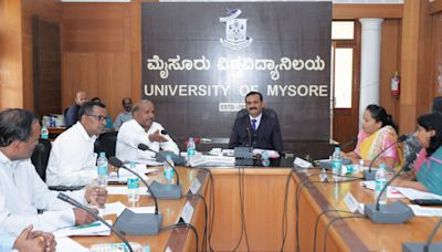 UoM presents Rs. 80.35 crore deficit budget for 2024-25 - Star of Mysore