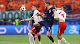 Weghorst snatches a late winner for Netherlands against Poland