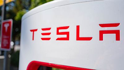 Tesla to lay off thousands of employees in Fremont and Palo Alto