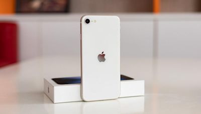 iPhone 最低 1.3 萬元有找！手機通路快閃優惠開跑 - 自由電子報 3C科技