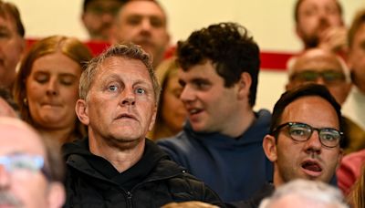 Hallgrimsson ingratiates himself with Irish fans while attending Shelbourne game