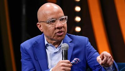 Darren Walker, president of Ford Foundation, will step down by the end of 2025