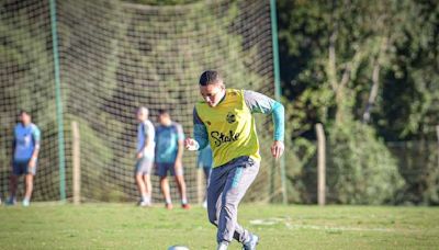 Recuperado de lesão, Marcelinho vive expectativa por retorno ao Juventude