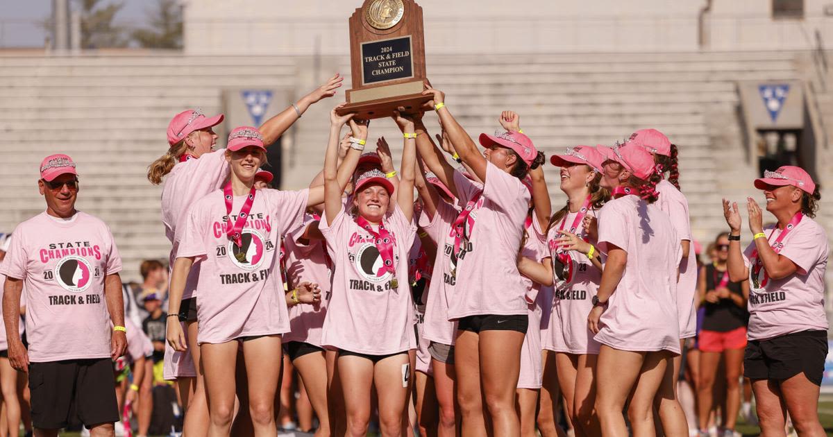 State Track and Field: Saint Ansgar girls win first state team championship in school history