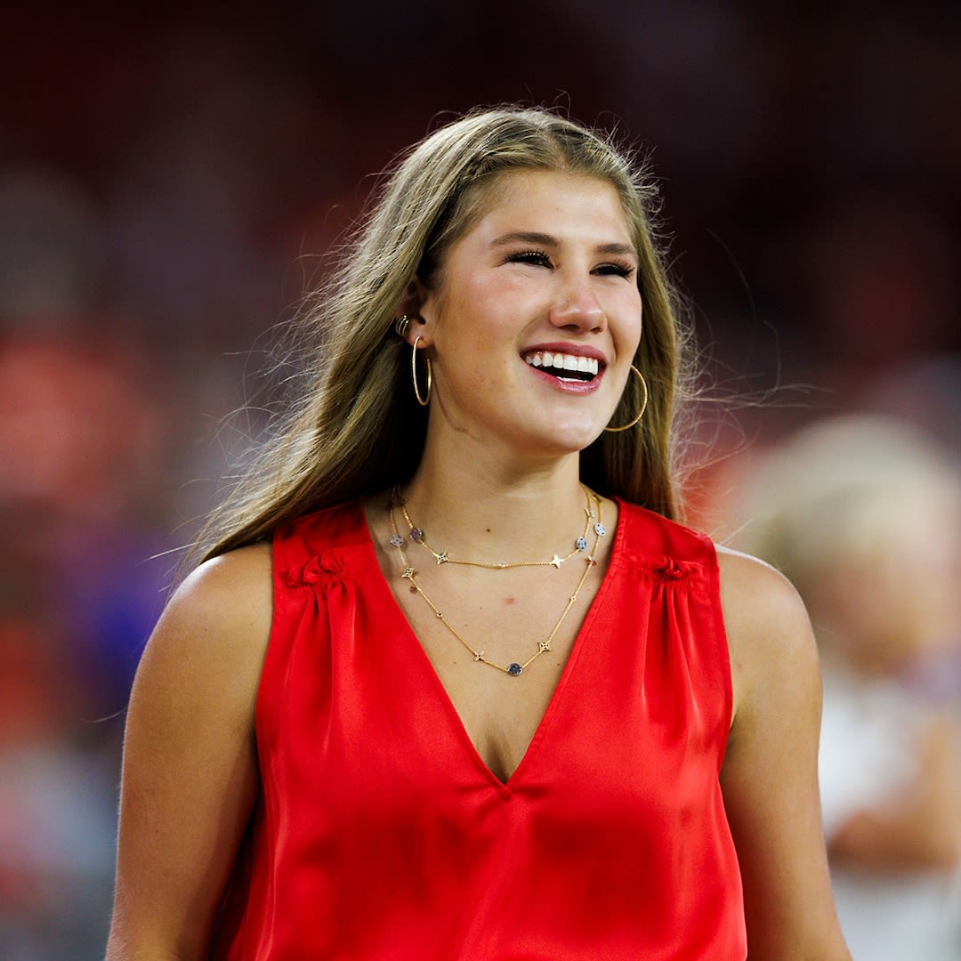 Kansas City Chiefs CEO's Daughter Ava Hunt Hospitalized After Falling Down a Mountain - E! Online