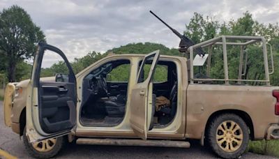 Caen cinco hombres en Sonora que se hacían pasar por miembros del Ejército y clonaron vehículos