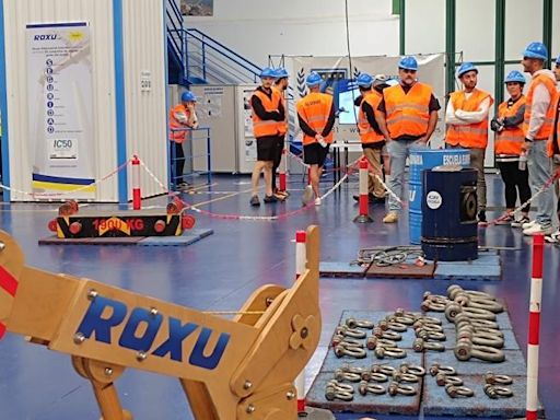 Así son las nuevas formaciones de la Escuela Europea de Maquinaria El Roxu, en Siero