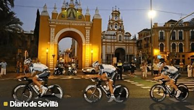 La última vez de la Vuelta en Sevilla: una crono nocturna inaudita en 2010