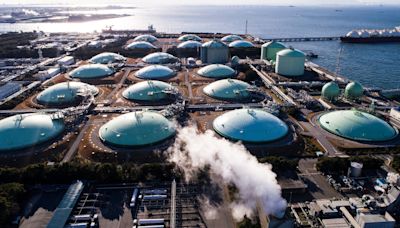 New Fortress Energy agrees to sell Miami LNG facility