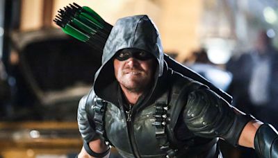 'Arrow' had to be a success to save the CW, EP Marc Guggenheim says