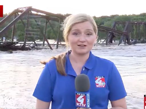 BNSF bridge on South Dakota-Iowa state line collapses - Trains