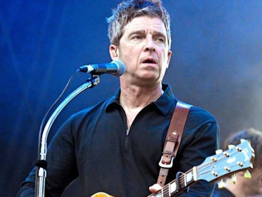 Noel Gallagher booed after issuing devastating statement about Oasis' future