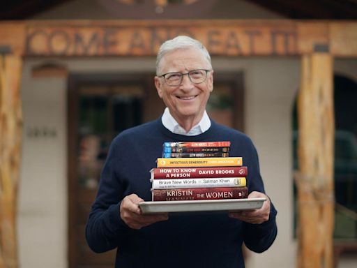 Here’s What Billionaire Bill Gates Recommends You Read And Watch This Summer
