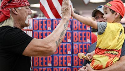 WWE wrestler Hulk Hogan stops at Danvers Market Basket for beer promotion