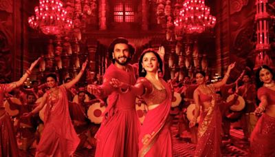 1 Year Of Rocky Aur Rani Kii Prem Kahaani: What Made Ranveer Singh-Alia Bhatt's Song Dhindhora A Stand-Alone Tale