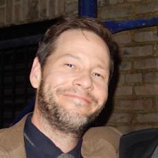 Ike Barinholtz