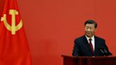 China's Xi greets Vietnamese ally with ceremony, call for defiance