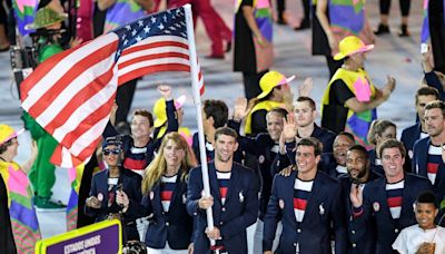 U.S. Olympic flag-bearers: LeBron, Phelps, Bird, Staley, more