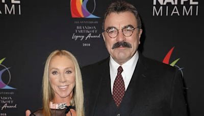 Tom Selleck’s Wedding Almost Got Derailed After They Forgot the Marriage License — How the Minister Saved the Day (Exclusive)