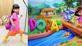 超人氣小網紅「紅豆妹」新片神還原Dora！超萌爆笑橋段致敬美國冒險動畫經典角色