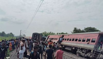 One killed as four coaches of Dibrugarh Express derail in UP
