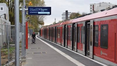 Die S-Bahn der Linie S3 wird ab Dezember weniger oft zwischen Elbgaustraße und Pinneberg fahren. Archivfoto: Philipp Dickersbach