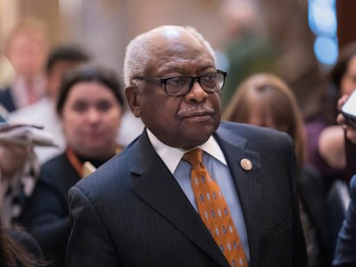 Clyburn predicts election loss if Democrats have contested convention