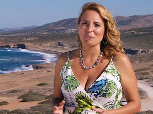 Jasmine Harman's height as she returns to host A Place in the Sun