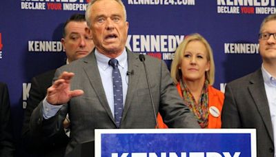 Robert F. Kennedy Jr., Green Party submit signatures for November ballot in Missouri