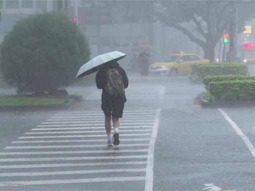 雨區擴大！ 18縣市大雨特報、「9地防雷雨」下到晚上