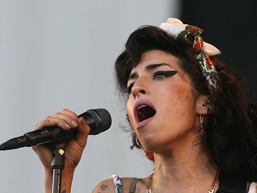 Evidence of ‘suspicious circumstances’ around Amy Winehouse auctions, court told