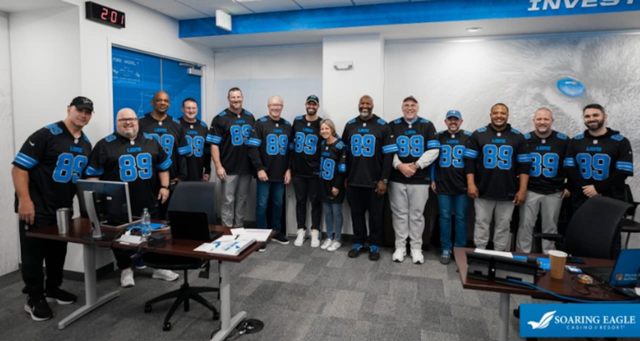 Lions’ draft room delivers another fashion win with black Dan Campbell jerseys