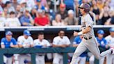 Texas A&M defeats Kentucky to remain undefeated in the College World Series