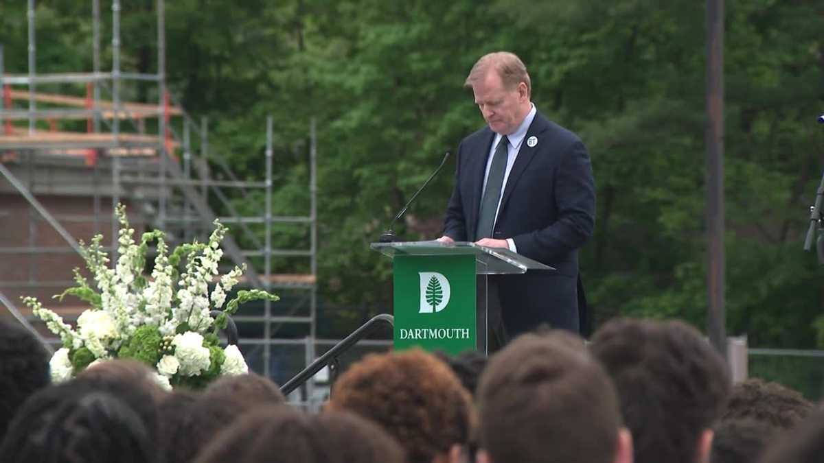 Raw video: NFL Commissioner Roger Goodell speaks at service for Buddy Teevens