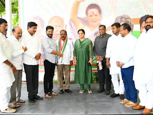 Telangana | Sixth BRS MLA joins Congress