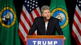 Former President Donald Trump pays tribute to Mike Leach: 'An incredible Patriot and Coach'