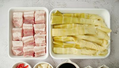用電鍋輕鬆上菜！桂竹筍滷肉
