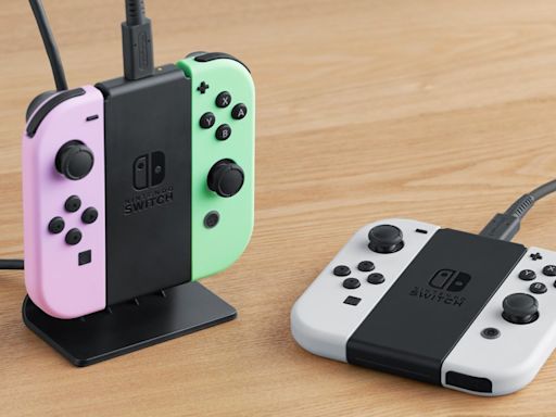 任天堂為 Switch Joy-Con 推出放置、手持兩用充電支架，之前限定的紅白機款式也開放購買了