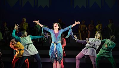 How Sutton Foster Brings an ‘Unhinged Version of Myself’ to Broadway’s ‘Once Upon a Mattress’