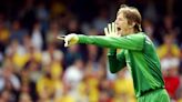 Edwin van der Sar, histórico exarquero neerlandés, está internado en terapia intensiva