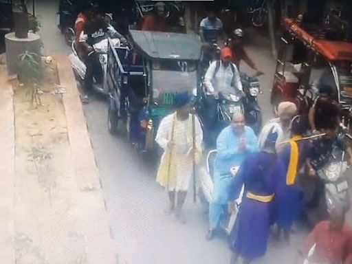 Punjab Shiv Sena Leader Attacked With Swords On Busy Road, Critical