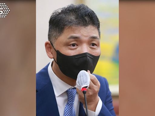 韓網路巨頭「Kakao」創辦人金範洙 涉操縱SM娛樂股價被捕│TVBS新聞網